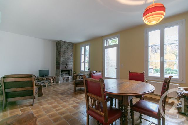 maison à vendre - 6 pièces - 101.14 m2 - ST MAUR DES FOSSES - 94 - ILE-DE-FRANCE - Century 21 Adamville