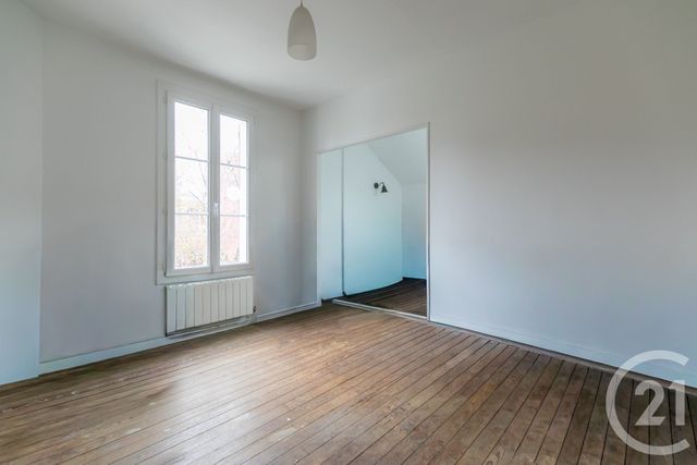 maison à vendre - 6 pièces - 101.14 m2 - ST MAUR DES FOSSES - 94 - ILE-DE-FRANCE - Century 21 Adamville