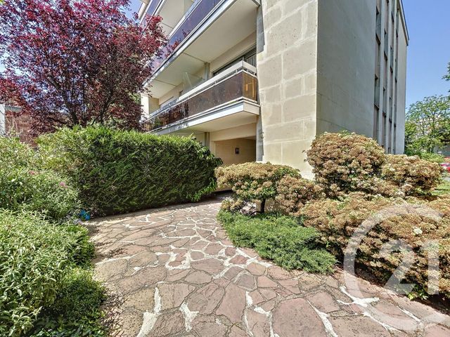 appartement - ST MAUR DES FOSSES - 94