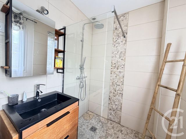 maison à vendre - 6 pièces - 141.72 m2 - ST MAUR DES FOSSES - 94 - ILE-DE-FRANCE - Century 21 Adamville