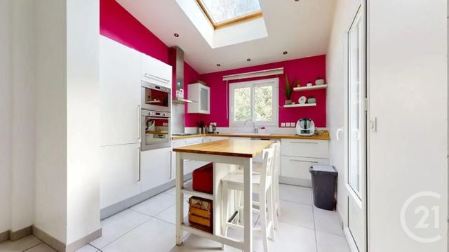 maison à vendre - 6 pièces - 141.72 m2 - ST MAUR DES FOSSES - 94 - ILE-DE-FRANCE - Century 21 Adamville