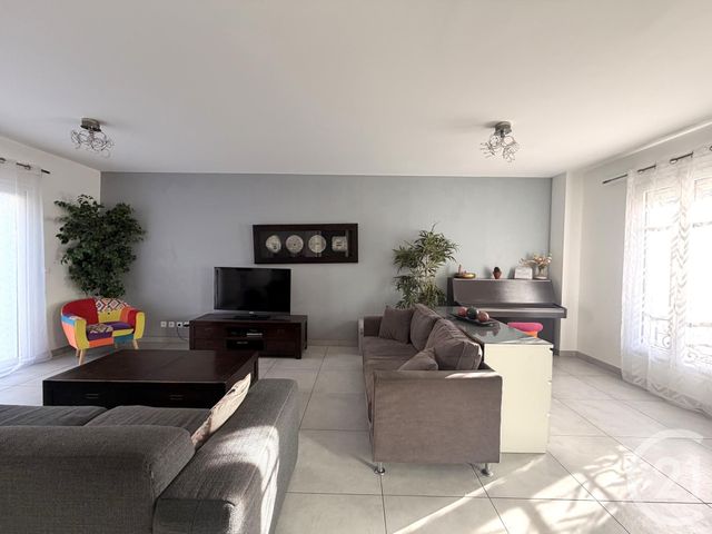 maison à vendre - 6 pièces - 141.72 m2 - ST MAUR DES FOSSES - 94 - ILE-DE-FRANCE - Century 21 Adamville