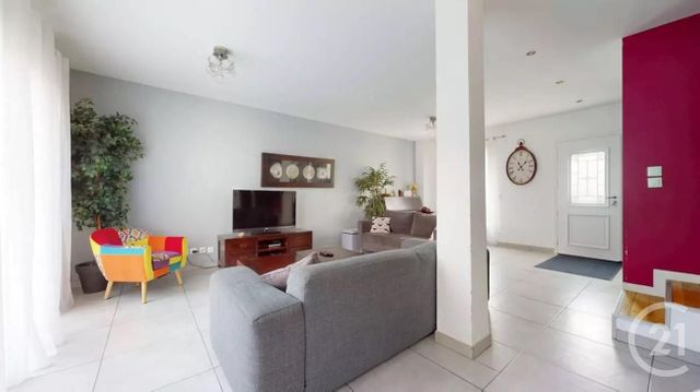 maison à vendre - 6 pièces - 141.72 m2 - ST MAUR DES FOSSES - 94 - ILE-DE-FRANCE - Century 21 Adamville