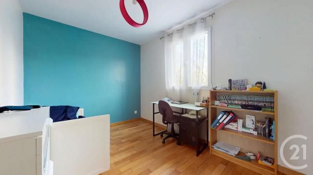 maison à vendre - 6 pièces - 141.72 m2 - ST MAUR DES FOSSES - 94 - ILE-DE-FRANCE - Century 21 Adamville