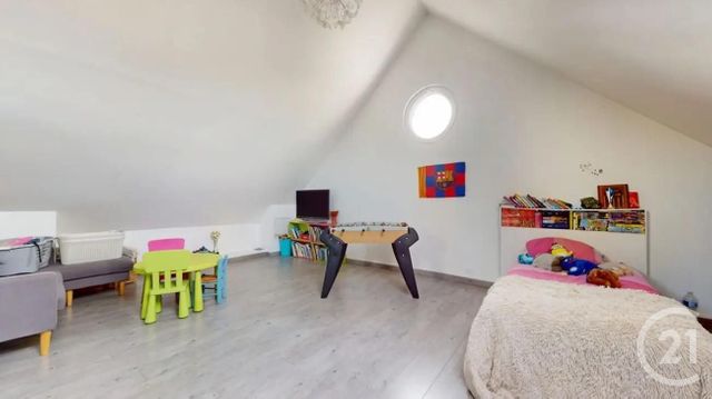 maison à vendre - 6 pièces - 141.72 m2 - ST MAUR DES FOSSES - 94 - ILE-DE-FRANCE - Century 21 Adamville