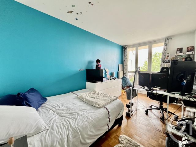 Appartement F4 à vendre - 4 pièces - 81.19 m2 - ST MAUR DES FOSSES - 94 - ILE-DE-FRANCE - Century 21 Adamville