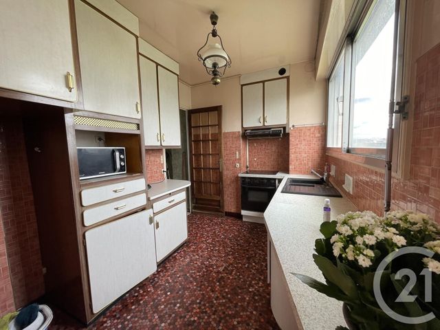 Appartement Duplex à vendre - 6 pièces - 149.8 m2 - ST MAUR DES FOSSES - 94 - ILE-DE-FRANCE - Century 21 Adamville