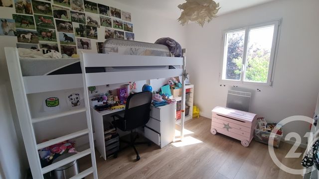 maison à vendre - 6 pièces - 92.07 m2 - LA VARENNE ST HILAIRE - 94 - ILE-DE-FRANCE - Century 21 Adamville
