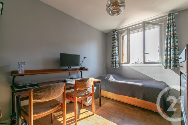 Appartement F6 à vendre - 6 pièces - 108.51 m2 - ST MAUR DES FOSSES - 94 - ILE-DE-FRANCE - Century 21 Adamville