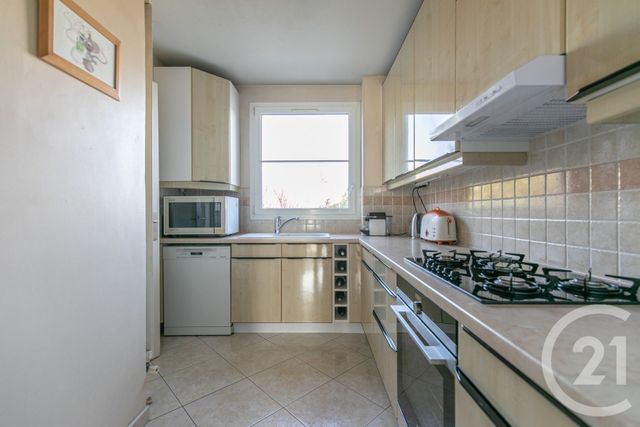 Appartement F6 à vendre - 6 pièces - 108.51 m2 - ST MAUR DES FOSSES - 94 - ILE-DE-FRANCE - Century 21 Adamville