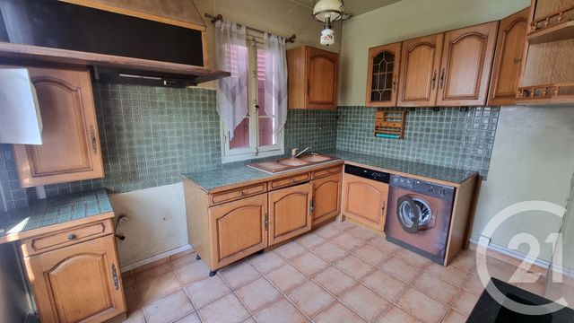 maison à vendre - 7 pièces - 129.12 m2 - ST MAUR DES FOSSES - 94 - ILE-DE-FRANCE - Century 21 Adamville