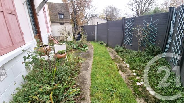 maison à vendre - 7 pièces - 129.12 m2 - ST MAUR DES FOSSES - 94 - ILE-DE-FRANCE - Century 21 Adamville