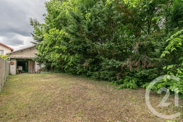 maison à vendre - 8 pièces - 277.16 m2 - ST MAUR DES FOSSES - 94 - ILE-DE-FRANCE - Century 21 Adamville