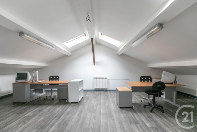 maison à vendre - 8 pièces - 277.16 m2 - ST MAUR DES FOSSES - 94 - ILE-DE-FRANCE - Century 21 Adamville