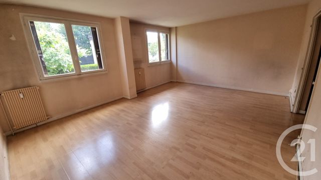 Afficher la photo en grand Appartement F4 à vendre - 4 pièces - 70.74 m2 - ST MAUR DES FOSSES - 94 - ILE-DE-FRANCE - Century 21 Adamville