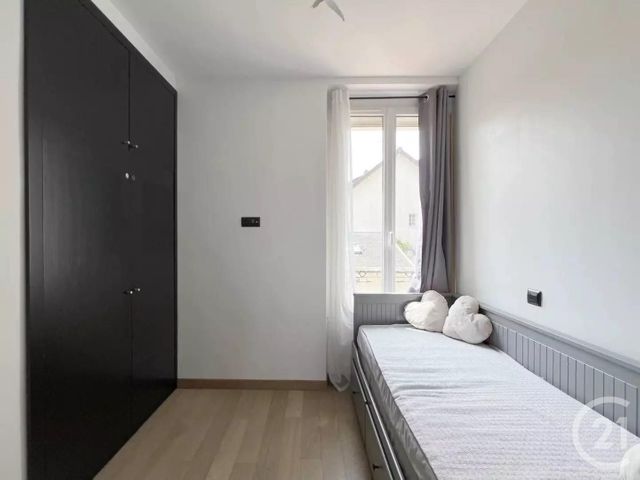 Appartement F3 à vendre - 3 pièces - 54.5 m2 - ST MAUR DES FOSSES - 94 - ILE-DE-FRANCE - Century 21 Adamville