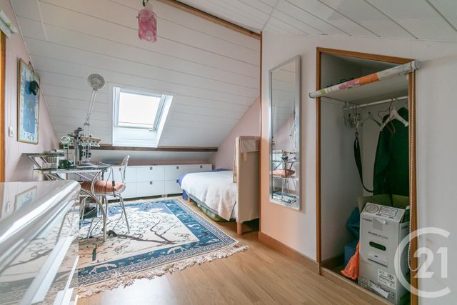 Afficher la photo en grand maison à vendre - 7 pièces - 92.29 m2 - ST MAUR DES FOSSES - 94 - ILE-DE-FRANCE - Century 21 Adamville