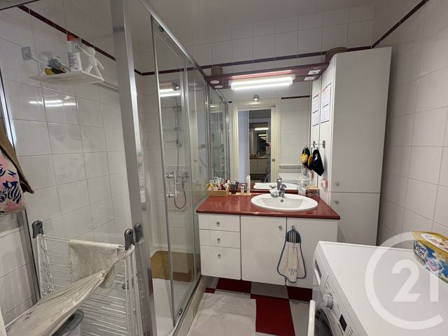 Appartement F3 à vendre - 3 pièces - 57.78 m2 - ST MAUR DES FOSSES - 94 - ILE-DE-FRANCE - Century 21 Adamville