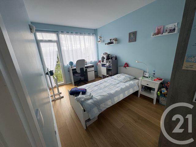 Appartement F3 à vendre - 3 pièces - 57.78 m2 - ST MAUR DES FOSSES - 94 - ILE-DE-FRANCE - Century 21 Adamville