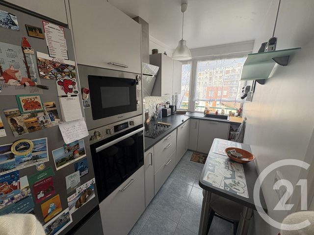 Appartement F3 à vendre - 3 pièces - 57.78 m2 - ST MAUR DES FOSSES - 94 - ILE-DE-FRANCE - Century 21 Adamville