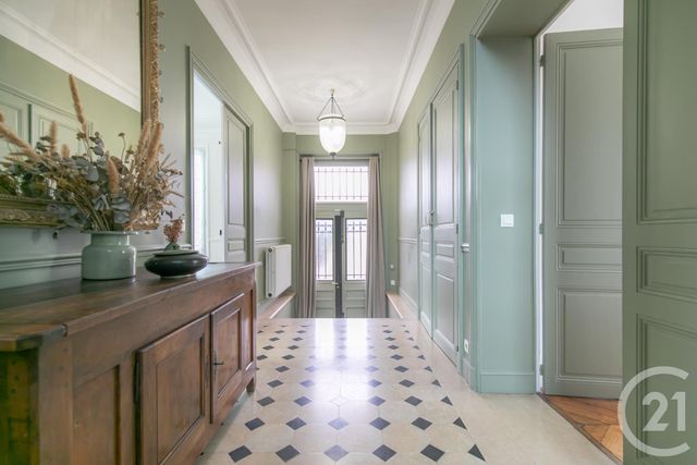 maison à vendre - 9 pièces - 232.85 m2 - ST MAUR DES FOSSES - 94 - ILE-DE-FRANCE - Century 21 Adamville