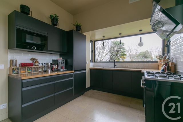 maison à vendre - 9 pièces - 232.85 m2 - ST MAUR DES FOSSES - 94 - ILE-DE-FRANCE - Century 21 Adamville