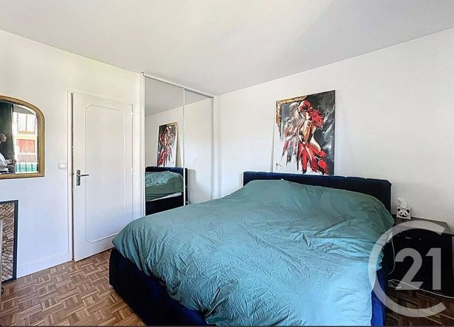 Appartement F3 à vendre - 3 pièces - 71.0 m2 - ST MAUR DES FOSSES - 94 - ILE-DE-FRANCE - Century 21 Adamville