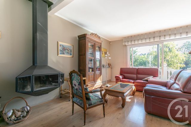 maison à vendre - 6 pièces - 120.45 m2 - ST MAUR DES FOSSES - 94 - ILE-DE-FRANCE - Century 21 Adamville