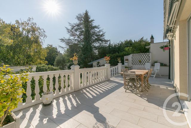 maison à vendre - 6 pièces - 120.45 m2 - ST MAUR DES FOSSES - 94 - ILE-DE-FRANCE - Century 21 Adamville