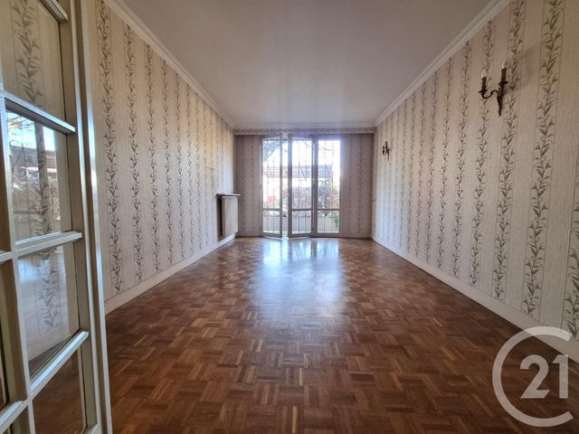 Appartement F3 à vendre - 3 pièces - 69.15 m2 - ST MAUR DES FOSSES - 94 - ILE-DE-FRANCE - Century 21 Adamville