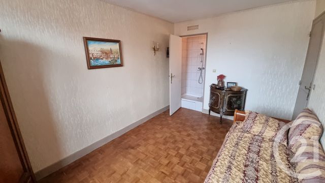 Appartement F5 à vendre - 5 pièces - 91.26 m2 - ST MAUR DES FOSSES - 94 - ILE-DE-FRANCE - Century 21 Adamville