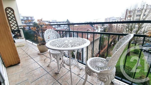Appartement F5 à vendre - 5 pièces - 91.26 m2 - ST MAUR DES FOSSES - 94 - ILE-DE-FRANCE - Century 21 Adamville