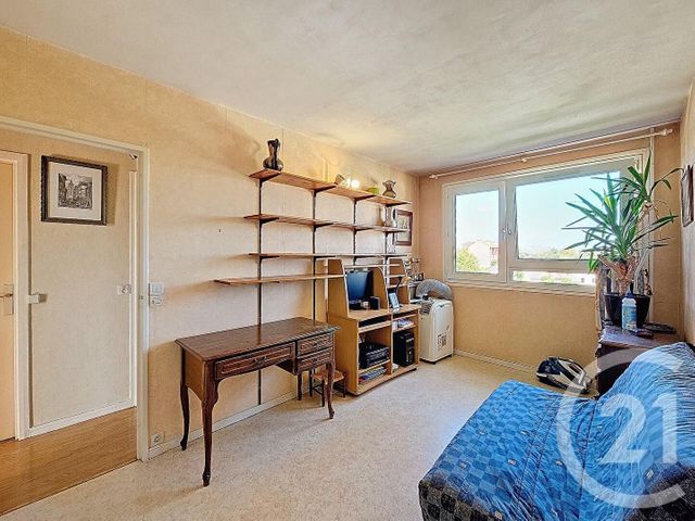 Appartement F3 à vendre - 3 pièces - 55.08 m2 - ST MAUR DES FOSSES - 94 - ILE-DE-FRANCE - Century 21 Adamville