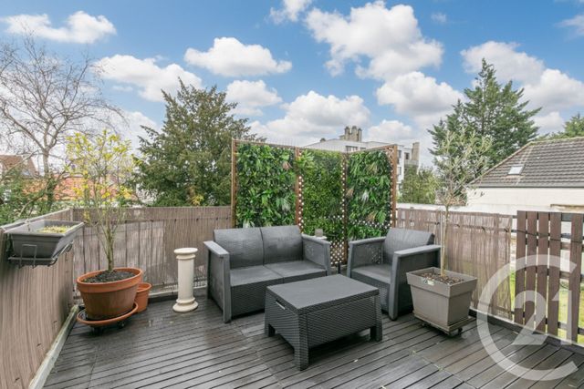 Appartement F2 à vendre ST MAUR DES FOSSES