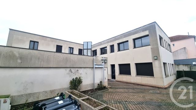  à vendre ST MAUR DES FOSSES