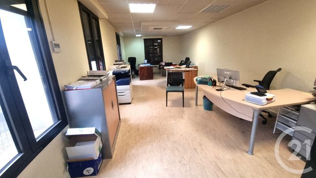 divers à vendre - 399.0 m2 - ST MAUR DES FOSSES - 94 - ILE-DE-FRANCE - Century 21 Adamville