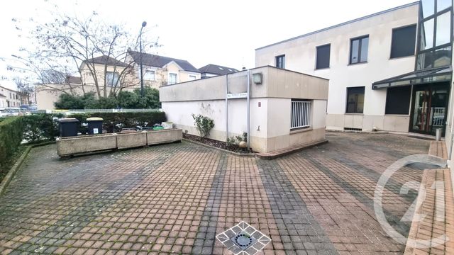 divers à vendre - 399.0 m2 - ST MAUR DES FOSSES - 94 - ILE-DE-FRANCE - Century 21 Adamville