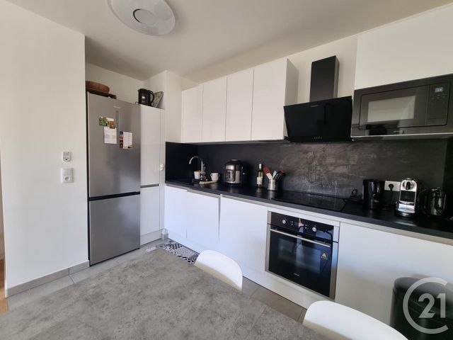 Appartement F3 à vendre - 3 pièces - 68.74 m2 - ST MAUR DES FOSSES - 94 - ILE-DE-FRANCE - Century 21 Adamville