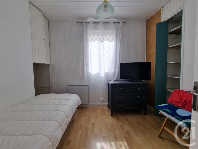 Appartement F4 à vendre - 4 pièces - 77.38 m2 - LA VARENNE ST HILAIRE - 94 - ILE-DE-FRANCE - Century 21 Adamville