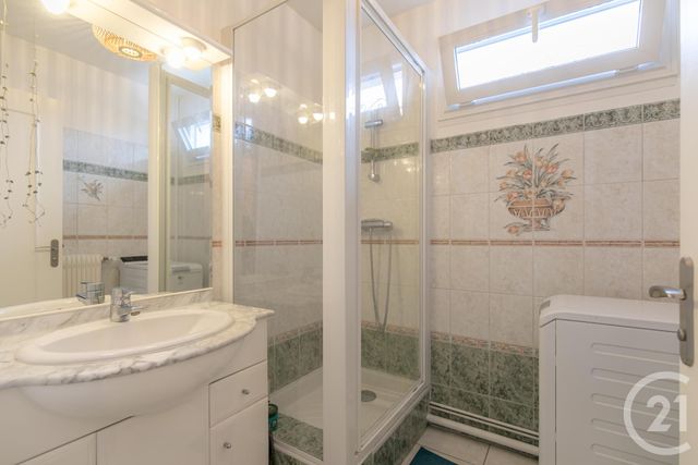 Appartement F3 à vendre - 3 pièces - 54.93 m2 - ST MAUR DES FOSSES - 94 - ILE-DE-FRANCE - Century 21 Adamville