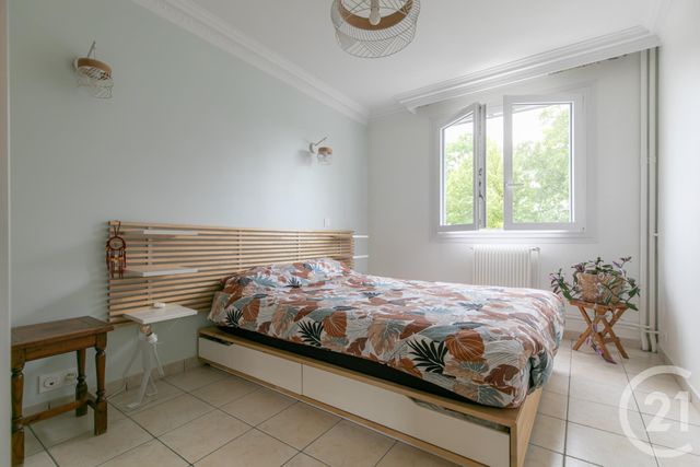 Appartement F3 à vendre - 3 pièces - 54.93 m2 - ST MAUR DES FOSSES - 94 - ILE-DE-FRANCE - Century 21 Adamville
