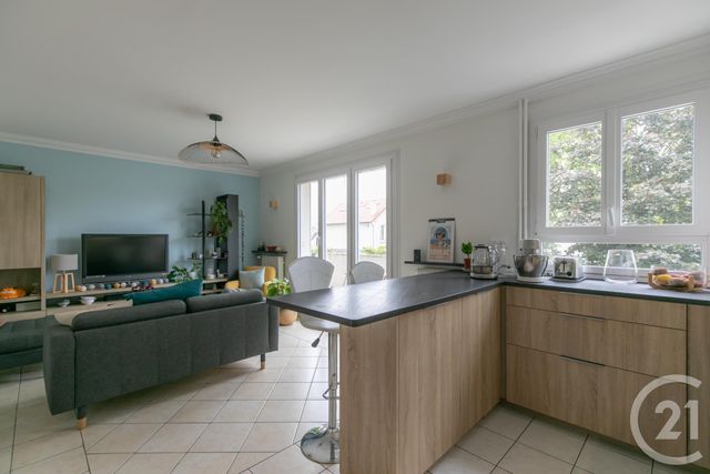 Appartement F3 à vendre - 3 pièces - 54.93 m2 - ST MAUR DES FOSSES - 94 - ILE-DE-FRANCE - Century 21 Adamville