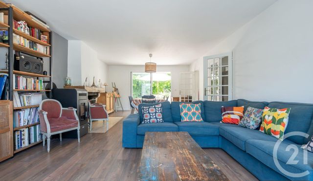 maison à vendre - 8 pièces - 225.11 m2 - ST MAUR DES FOSSES - 94 - ILE-DE-FRANCE - Century 21 Adamville