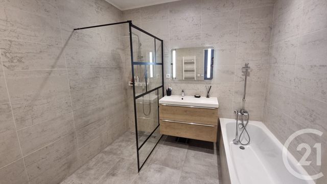 maison à vendre - 7 pièces - 151.06 m2 - LA VARENNE ST HILAIRE - 94 - ILE-DE-FRANCE - Century 21 Adamville