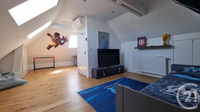 maison à vendre - 7 pièces - 151.06 m2 - LA VARENNE ST HILAIRE - 94 - ILE-DE-FRANCE - Century 21 Adamville