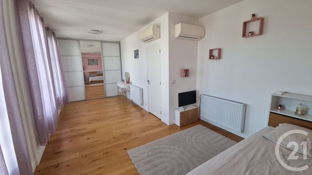 maison à vendre - 7 pièces - 151.06 m2 - LA VARENNE ST HILAIRE - 94 - ILE-DE-FRANCE - Century 21 Adamville