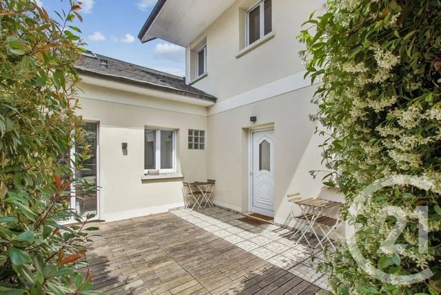 maison à vendre - 8 pièces - 246.0 m2 - ST MAUR DES FOSSES - 94 - ILE-DE-FRANCE - Century 21 Adamville
