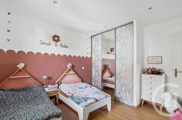 maison à vendre - 8 pièces - 246.0 m2 - ST MAUR DES FOSSES - 94 - ILE-DE-FRANCE - Century 21 Adamville