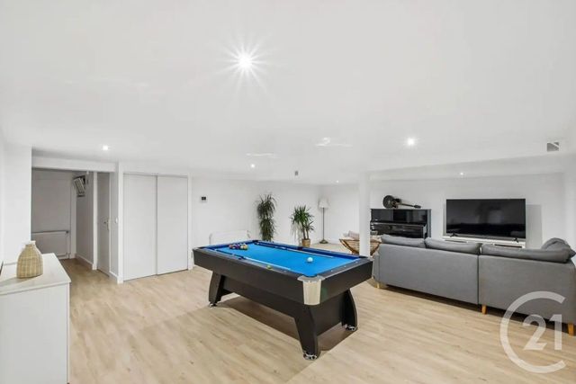 maison à vendre - 8 pièces - 246.0 m2 - ST MAUR DES FOSSES - 94 - ILE-DE-FRANCE - Century 21 Adamville