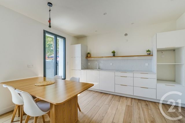 maison à vendre - 5 pièces - 72.0 m2 - ST MAUR DES FOSSES - 94 - ILE-DE-FRANCE - Century 21 Adamville
